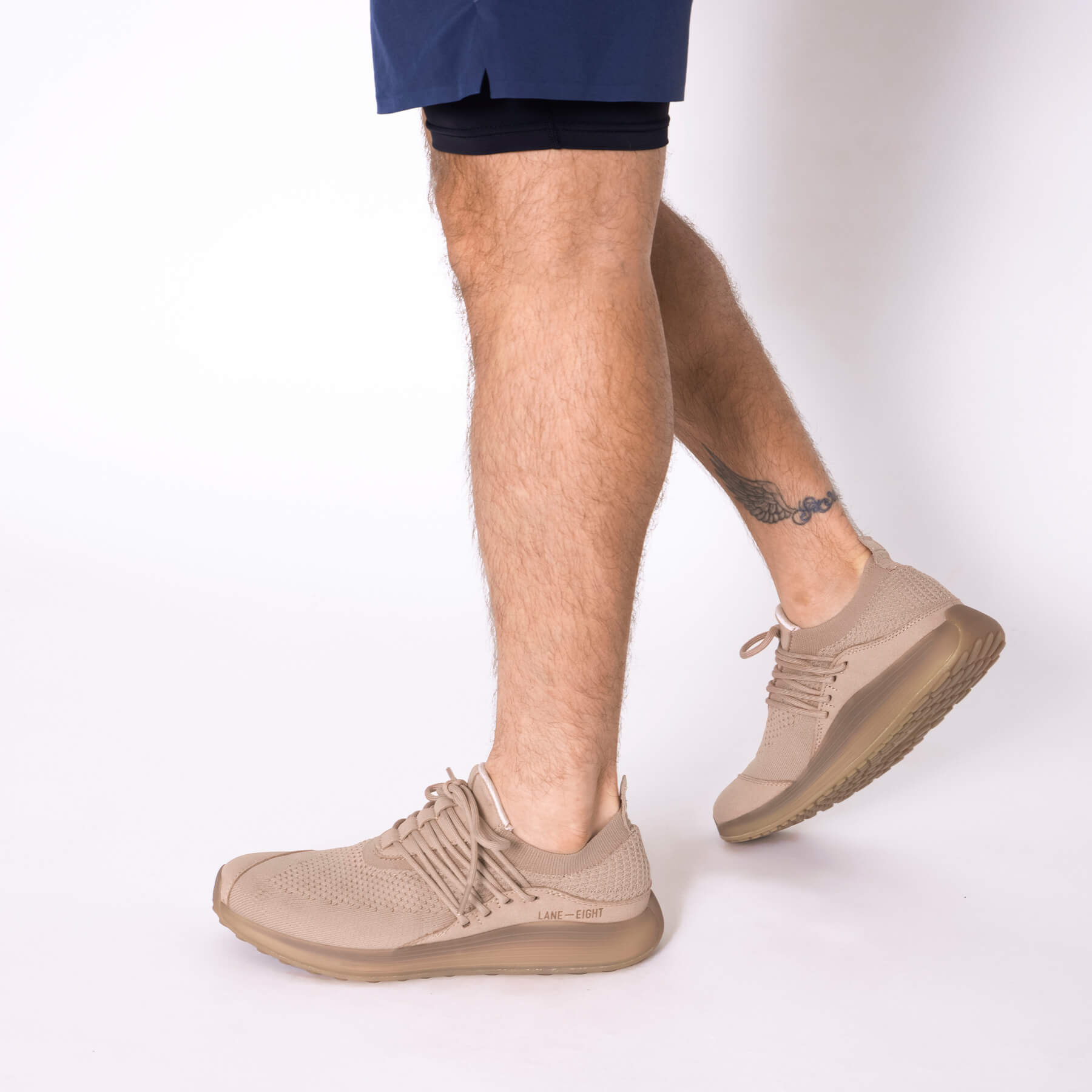 LANEEIGHT-TRAINER-AD-1-DustyTaupe-MensOnFoot