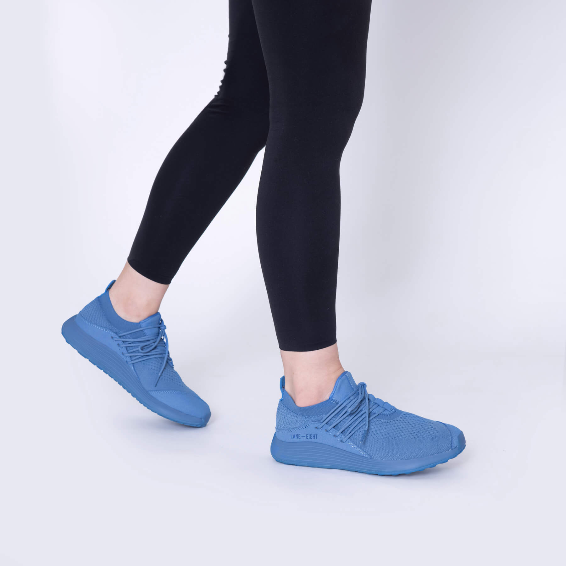 LANEEIGHT-TRAINER-AD-1-MarinaBlue-WomensOnFoot