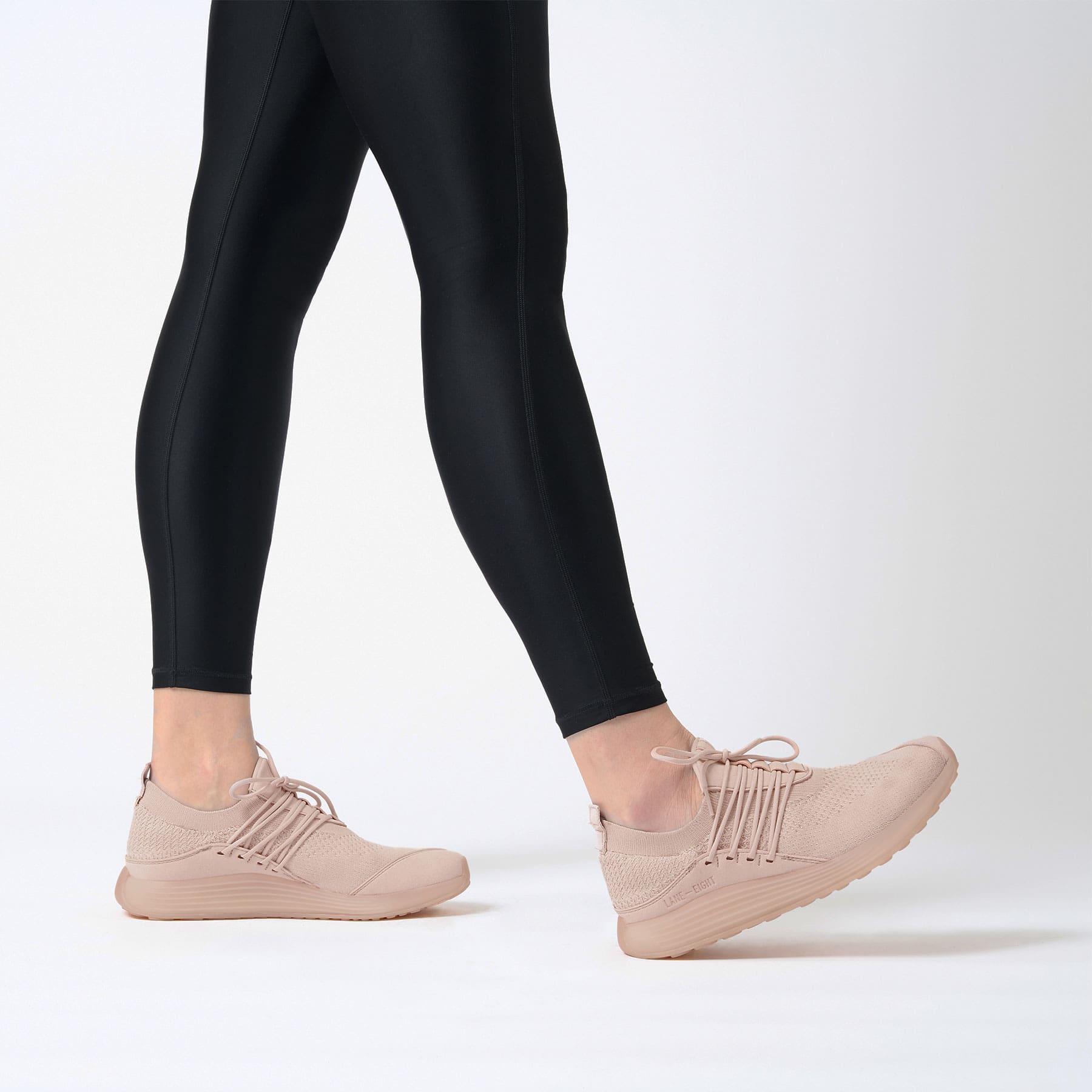 LANEEIGHT-TRAINER-AD-1-HimalayanPink-WomensOnFoot